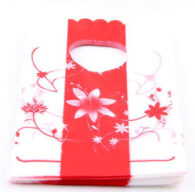50 שקיות אריזה עם ידית עיצוב פרחים אדום לבן מידה: 9*15 ס"מ