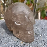 גולגולת סמוקי קוורץ משקל: 265 גרם מידה: 76*45*57 מ"מ