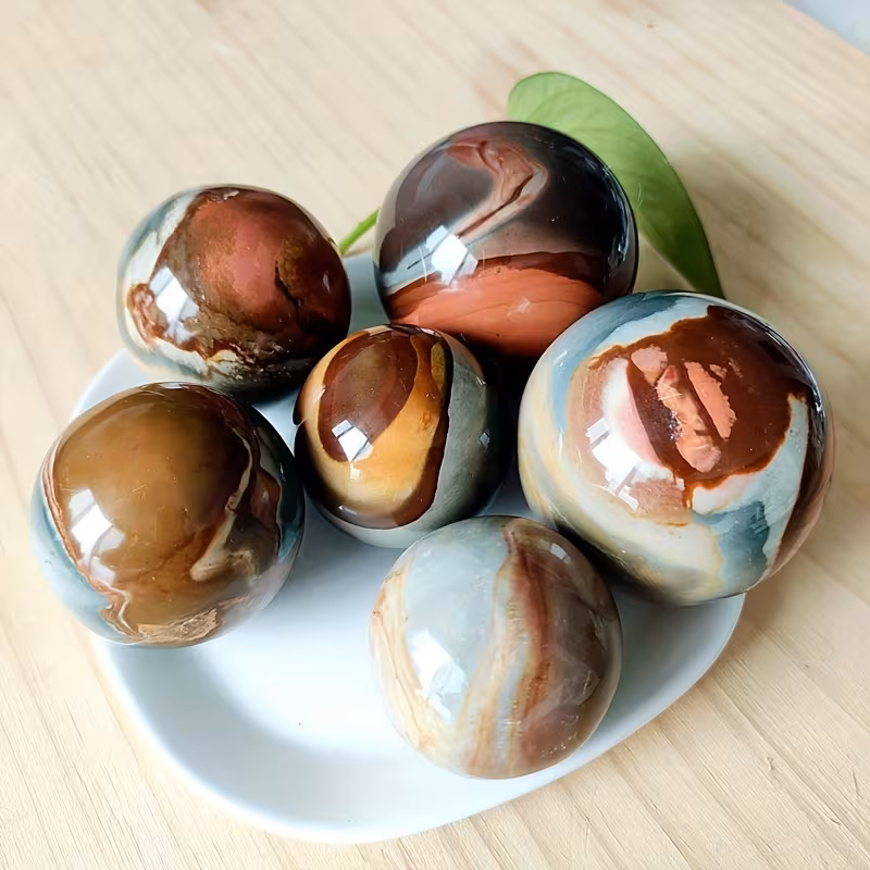 כדור ג'ספר אוושן צבעי אדמה על מעמד עץ מסוגנן קוטר: כ 5.5 מ"מ