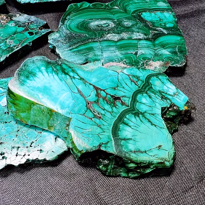 מלכית גלם פרוסה משקל: כ 200 גרם מידה: 11*5 ס"מ